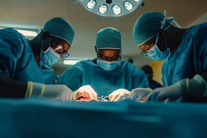 Успешная операция по пересадке мужского полового органа