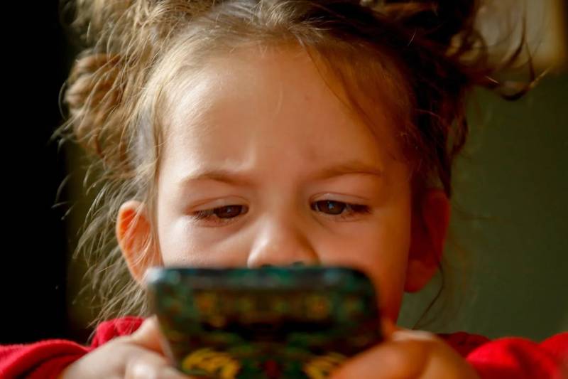 Telefon